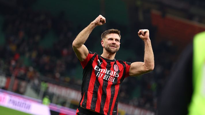 fullkrug-gol-milan-lecce-infortunio-compagni-di-squadra