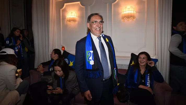 La Russa fa satira sulla moglie: “Ha un unico problema, tifa Napoli!” - immagine 1