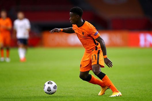 UNSPECIFIED - SEPTEMBER 07: Quincy Promes of Netherlands in action during the UEFA Nations League group stage match between Netherlands and Italy at Johan Cruijff Arena on September 07, 2020 in Amsterdam, Netherlands. (Photo by Dean Mouhtaropoulos/Getty Images) Promes estradato nei Paesi Bassi: l’ex Ajax dovrà scontare 7 anni di reclusione- immagine 3
