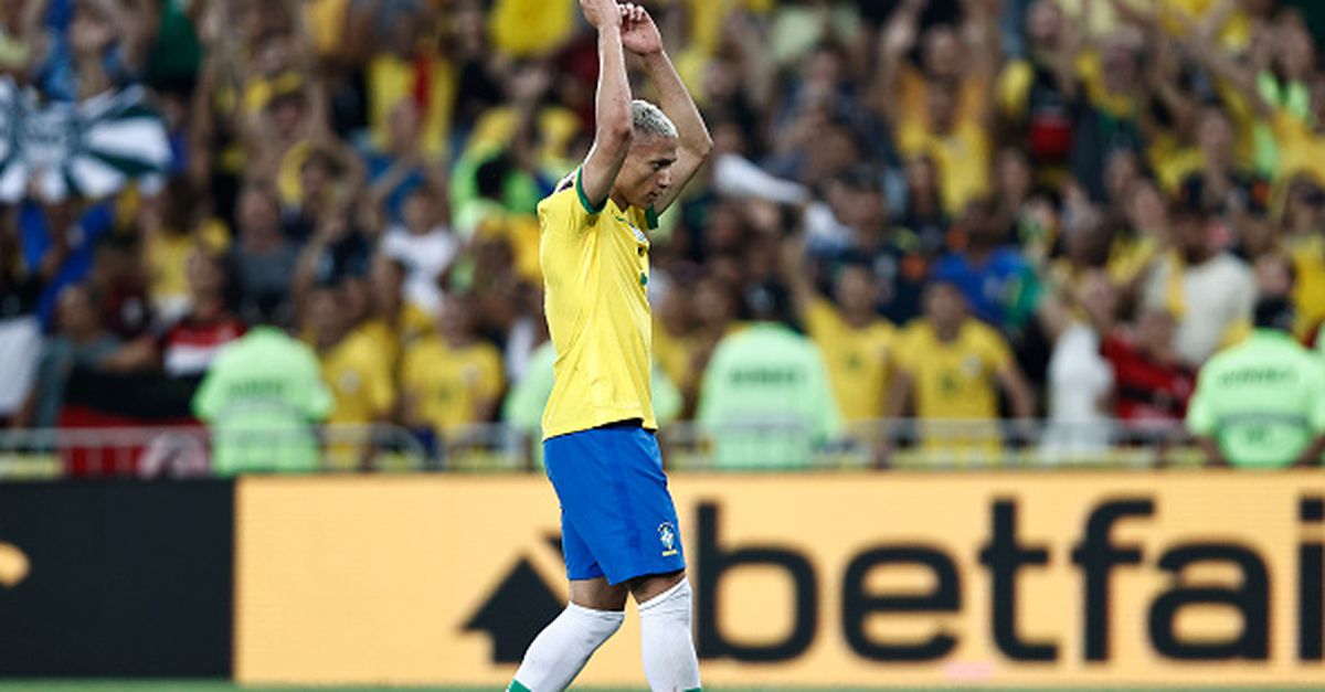 Brasile, scelta a sorpresa di Richarlison: “Niente social per i Mondiali”