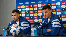 Scaloni: “Thiago Almada ha fatto un gol bellissimo, i giovani meritano di giocare. Messi? Tutti invecchiano”