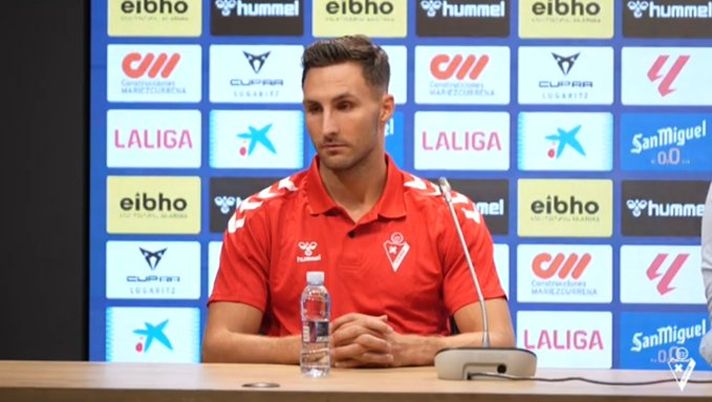 Stefan Simic, profilo hackerato: “Non sono omofobo e razzista”, ma i tifosi Eibar non gli credono… - immagine 1