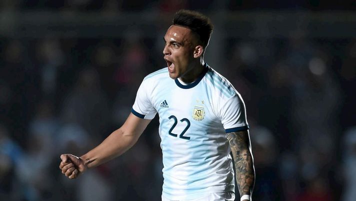 Lautaro, Ronaldo ma non solo: ecco gli 8 interisti che hanno vinto la Copa America Lautaro Esulta con l'Argentina