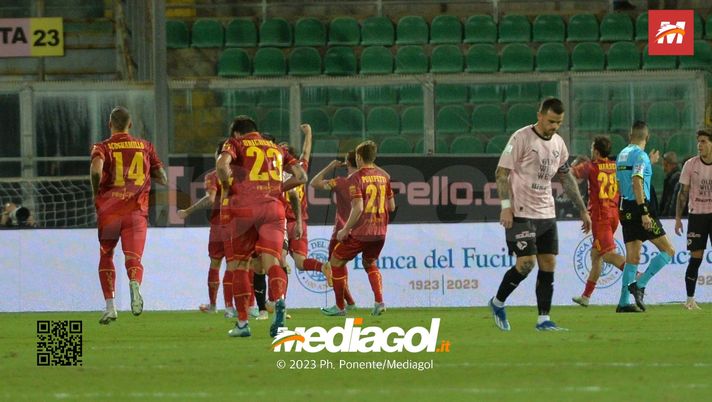 Gazzetta dello Sport: “Prima festa del Catanzaro. Ed è un regalo per il Modena”  Gazzetta dello Sport: “Prima festa del Catanzaro. Ed è un regalo per il Modena” - immagine 1