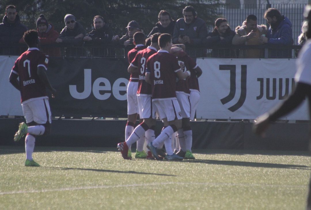 Esultanza Torino Primavera dopo il gol di Freddi Greco