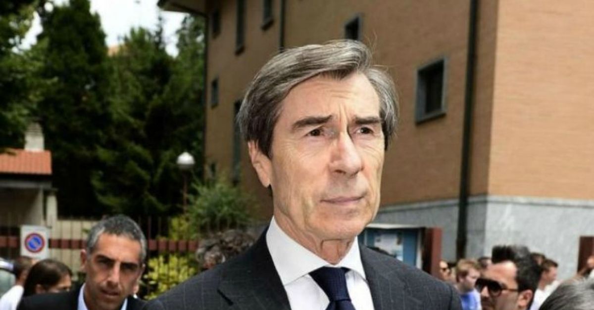 Ex Milan, Braida parla del presidente del Ravenna: “Mi sembra Berlusconi” Ex Milan, Braida parla del presidente del Ravenna: “Mi sembra Berlusconi”