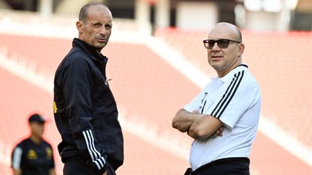 SAN FRANCISCO, CALIFORNIA - JULY 22: Massimiliano Allegri, Maurizio Scanavino of Juventus during a training session on July 22, 2023 in San Francisco, California. (Photo by Daniele Badolato - Juventus FC/Juventus FC via Getty Images)
