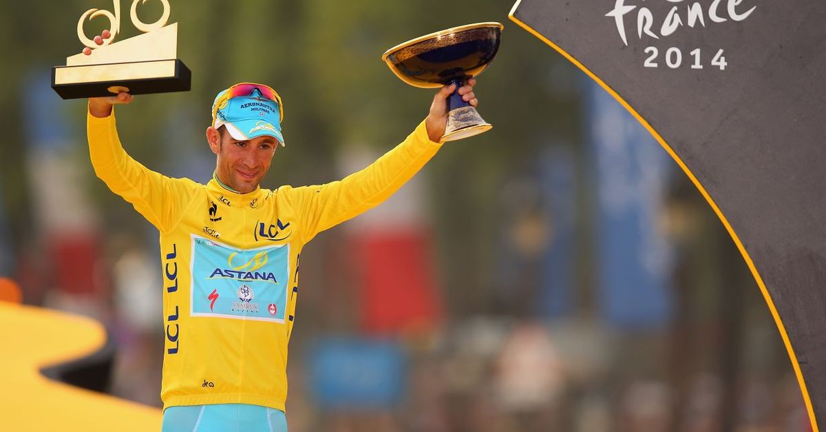 Nibali: “A scuola giravano pistole, ho vissuto il pizzo. Dopo il Tour de France…” Nibali: “A scuola giravano pistole, ho vissuto il pizzo. Dopo il Tour de France…”