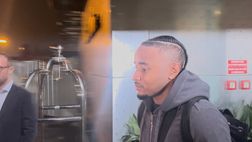 VIDEO – Milan, Nkunku sbarca a Milano: le prime immagini | PM