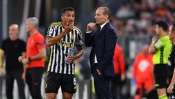 Danilo saluta Allegri: “Tre anni di difficoltà immense ma tu e lo staff non avete mai mollato”