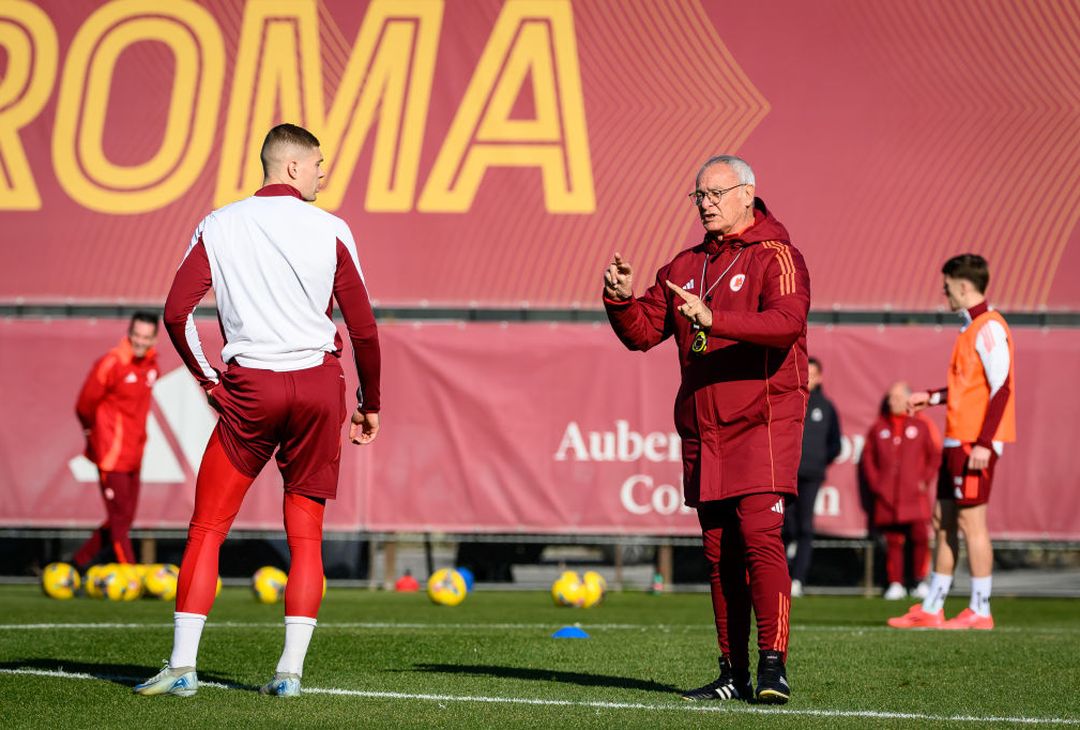 Roma, secondo allenamento dell’anno: Dovbyk torna in gruppo – FOTO GALLERY - immagine 8