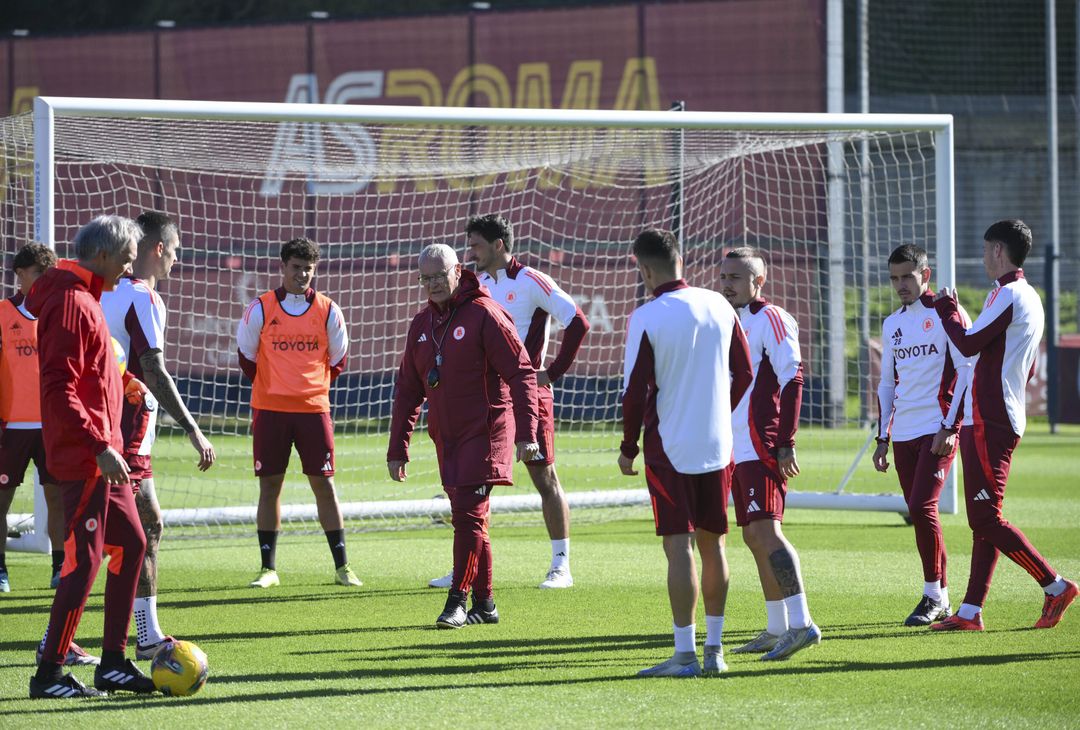 Trigoria, terzo allenamento di Ranieri sotto gli occhi di Tommasi – FOTO GALLERY - immagine 20