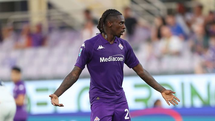 FLORENCE, ITALY - AUGUST 25: Moise Kean of ACF Fiorentina reacts during the Serie match between Fiorentina and Venezia at Stadio Artemio Franchi on August 25, 2024 in Florence, Italy. (Photo by Gabriele Maltinti/Getty Images) Kean, digiuno spezzato anche in campionato: ecco da quanto non segnava in A - immagine 1