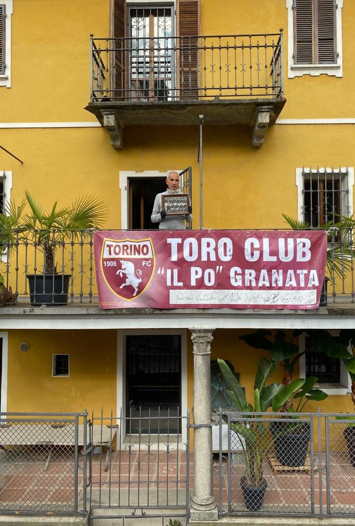 Fotogallery 3 – Il 4 maggio a casa, le foto dei tifosi granata - immagine 18