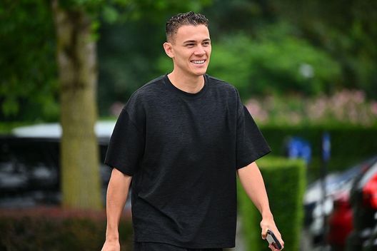 Asllani: “Incredibile vestire maglia Inter. Barella e Calha esempi, voglio essere come loro al Toro”- immagine 2