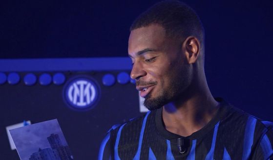 Inter, Diouf si racconta: “Il calcio una passione di famiglia. Il mio esordio contro Neymar…”- immagine 2