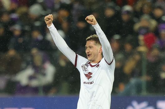 FLORENCE, ITALY - JANUARY 21: Aleksei Andreyevich Miranchuk of Torino FC celebrates after scoring a goal during the Serie A match between ACF Fiorentina and Torino FC at Stadio Artemio Franchi on January 21, 2023 in Florence, Italy. (Photo by Gabriele Maltinti/Getty Images)