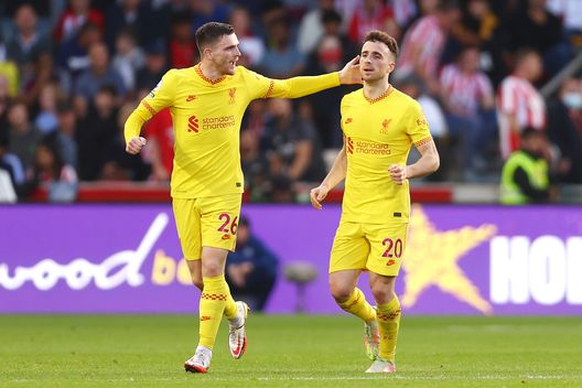Andy Robertson e Diogo Jota. (Foto di Clive Rose/Getty Images) Robertson Diogo Jota