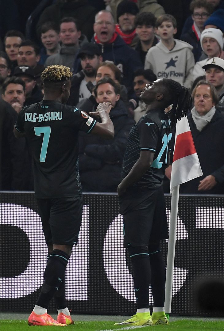 Dele-Bashiru e Tchaouna