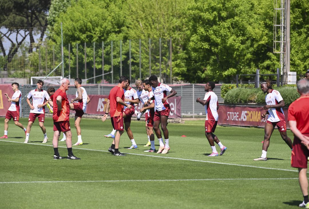 Trigoria, la seduta di allenamento a due giorni dalla Fiorentina – FOTO GALLERY - immagine 22