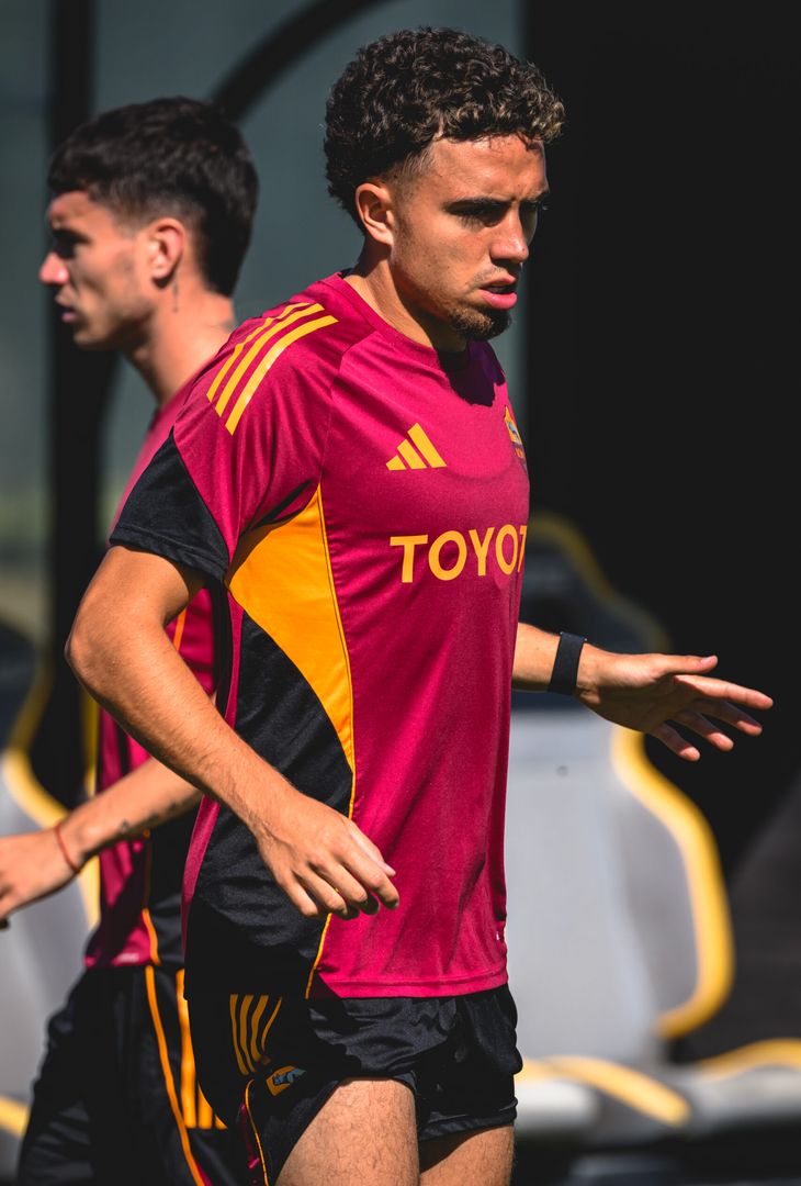 Trigoria, la ripresa degli allenamenti: presenti Massara e Ranieri – FOTO GALLERY - immagine 14