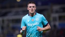 UFFICIALE – Holm, niente Napoli: è della Juve. Scambio di esterni con il Bologna