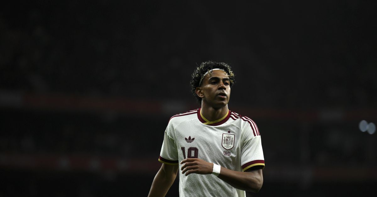 Spagna-Egitto, cori anti-Islam. Yamal: “Io musulmano, mancanza di rispetto”