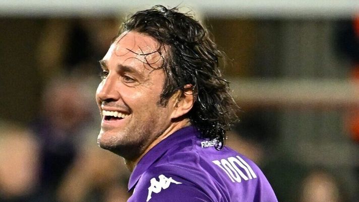 FLORENCE - MARCH 22: Luca Toni during Pepito Day at Stadio Artemio Franchi on March 22, 2025 in Florence. Pepito Day is special event dedicated to Giuseppe Rossi, affectionately nicknamed “Pepito”. This day will mark the farewell to football of the Italian-American striker, famous for his career at clubs such as Fiorentina, Villarreal and Manchester United, as well as for his appearances for the Italian national team. (Photo by Diego Puletto/Getty Images) Toni fa chiarezza: “Ecco cosa volevo chiedere a Pioli. C’è una brutta spaccatura” - immagine 1