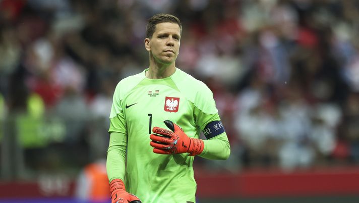 WARSAW, POLAND - JUNE 16: Wojciech Szczesny of Poland reacts during the international friendly match between Poland and Germany at Stadion Narodowy on June 16, 2023 in Warsaw, Poland. (Photo by Maja Hitij/Getty Images) Incredibile Szczesny, potrebbe fare un passo indietro sul ritiro: le ultime - immagine 1