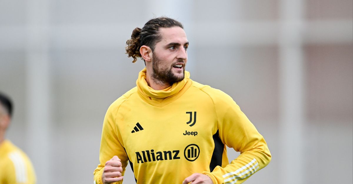 Calciomercato, Rabiot Milan, l’affare è fatto: Allegri riabbraccia il suo scudiero Calciomercato, Rabiot Milan, l’affare è fatto: Allegri riabbraccia il suo scudiero