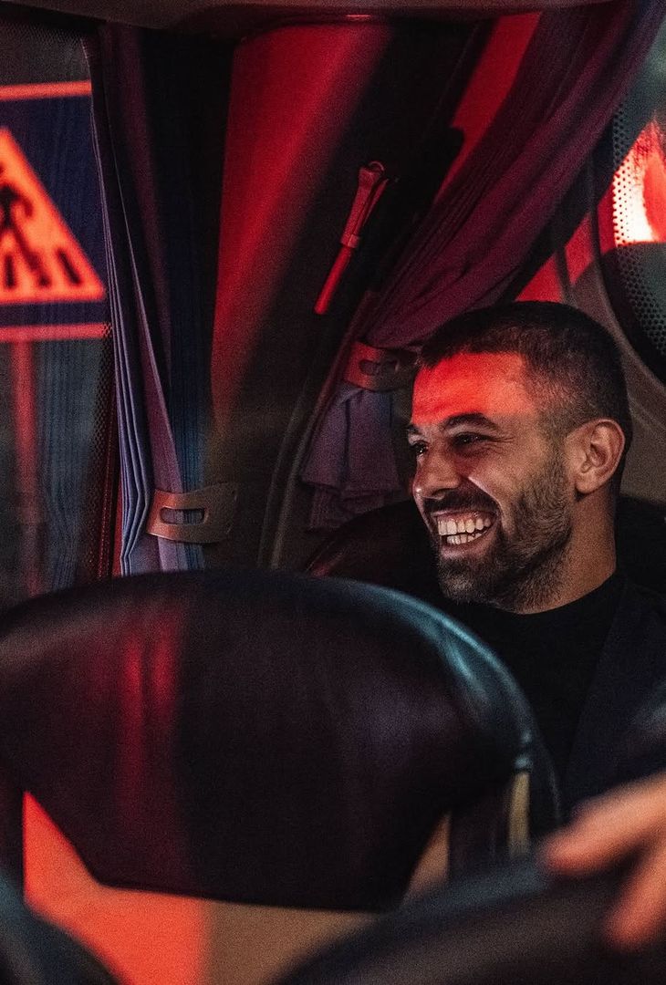 I calciatori del Napoli hanno ammirato lo spettacolo dei sostenitori azzurri a dopo la vittoria con l'Atalanta