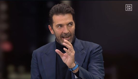 Zazzaroni: “FIFA contro Italia per colpa anche di Buffon? Ad alimentare le perplessità…”- immagine 3