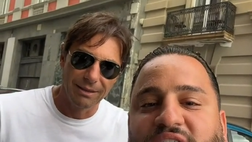 Un tifoso incontra Conte e Caprile a Napoli: le esilaranti richieste ai due azzurri