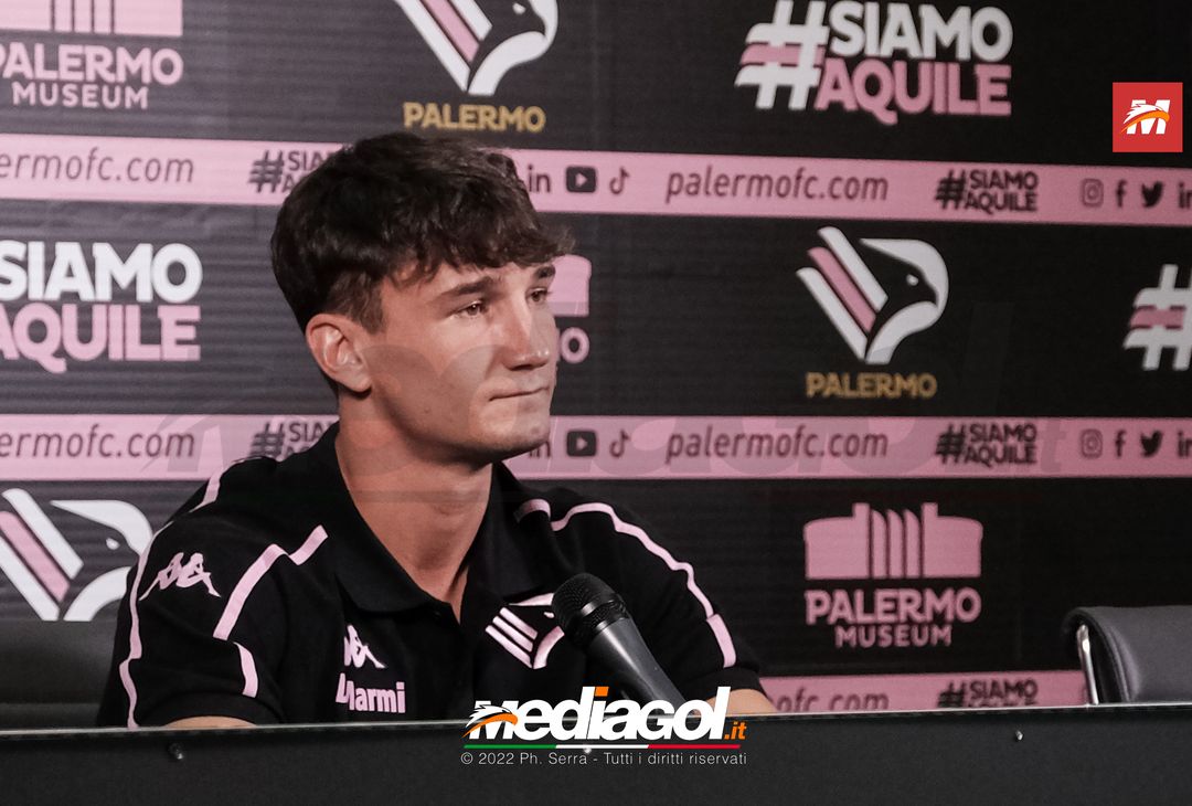 FOTO RITIRO PALERMO, la conferenza stampa di Samuele Damiani (Gallery) - immagine 13