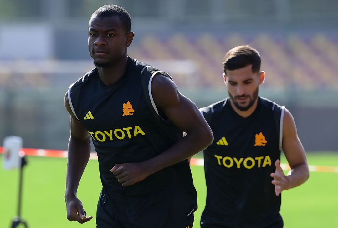 La Roma prosegue la preparazione a Trigoria: Matic e Dybala a parte – FOTO GALLERY - immagine 8