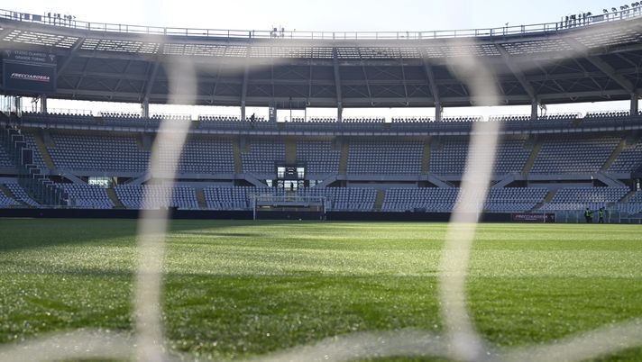 TURIN, ITALY - FEBRUARY 1: General view of Stadio Olimpico Grande Torino during the Serie A match between Torino FC and US Lecce at Stadio Olimpico Grande Torino on February 1, 2026 in Turin, Italy. (Photo by Stefano Guidi - Torino FC/Torino FC 1906 via Getty Images) Il Torino riserva un centinaio di biglietti al Bologna. E su X risponde a un post - immagine 1