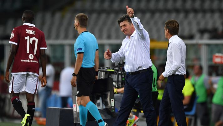 Mazzarri, la crescita passa da qui: mentalità da “grandi” e nessun turnover contro lo Shakhtyor Mazzarri, la crescita passa da qui: mentalità da “grandi” e nessun turnover contro lo Shakhtyor - immagine 1