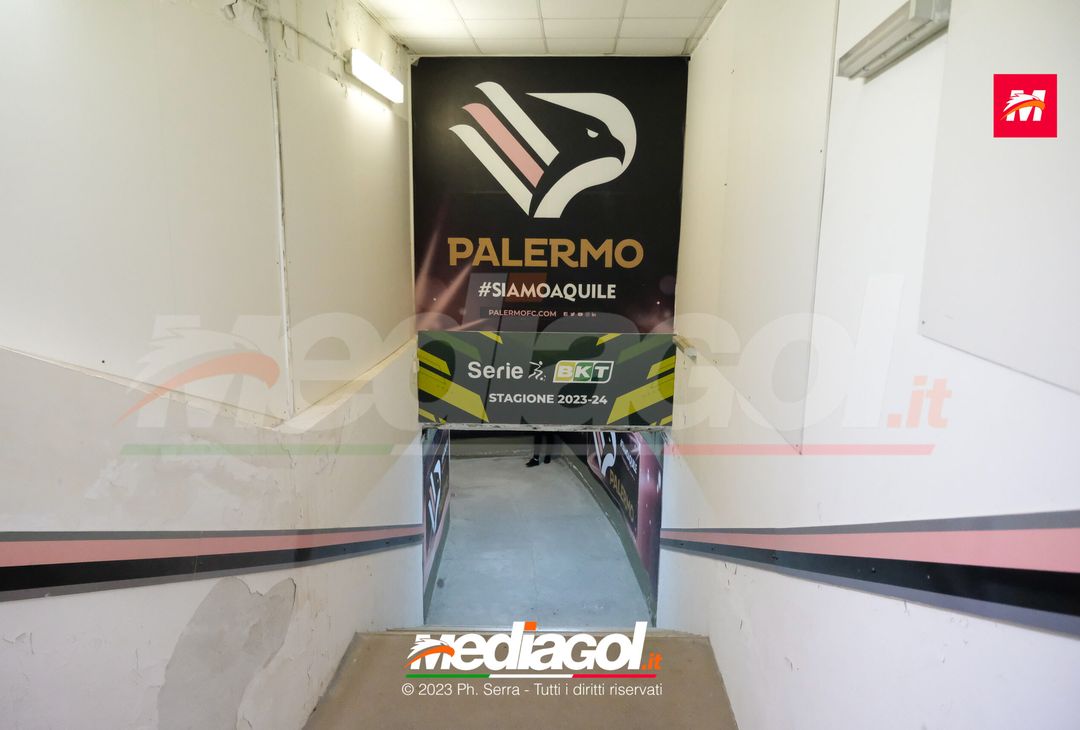 FOTO PALERMO, i tifosi rosanero in tour allo stadio ‘Renzo Barbera’ (GALLERY) - immagine 13
