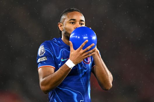 come-ti-viene-in-mente-passare-da-vlahovic-a-nkunku-milan-calciomercato-news-ultima-ora-chelsea-cifre-ufficiale-prezzo-costo-chi-e-storia