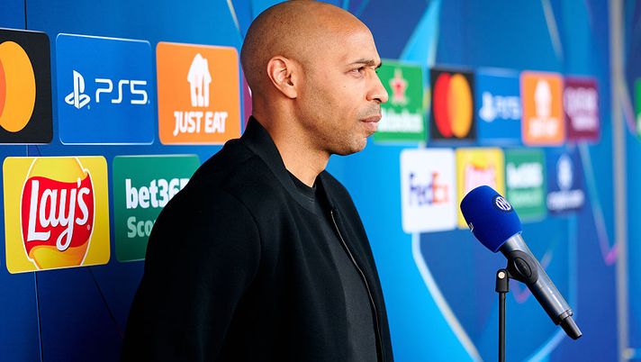 Henry estasiato dal Real Madrid: “Se mettessi quella maglia potrebbero ricrescermi i capelli” - immagine 1