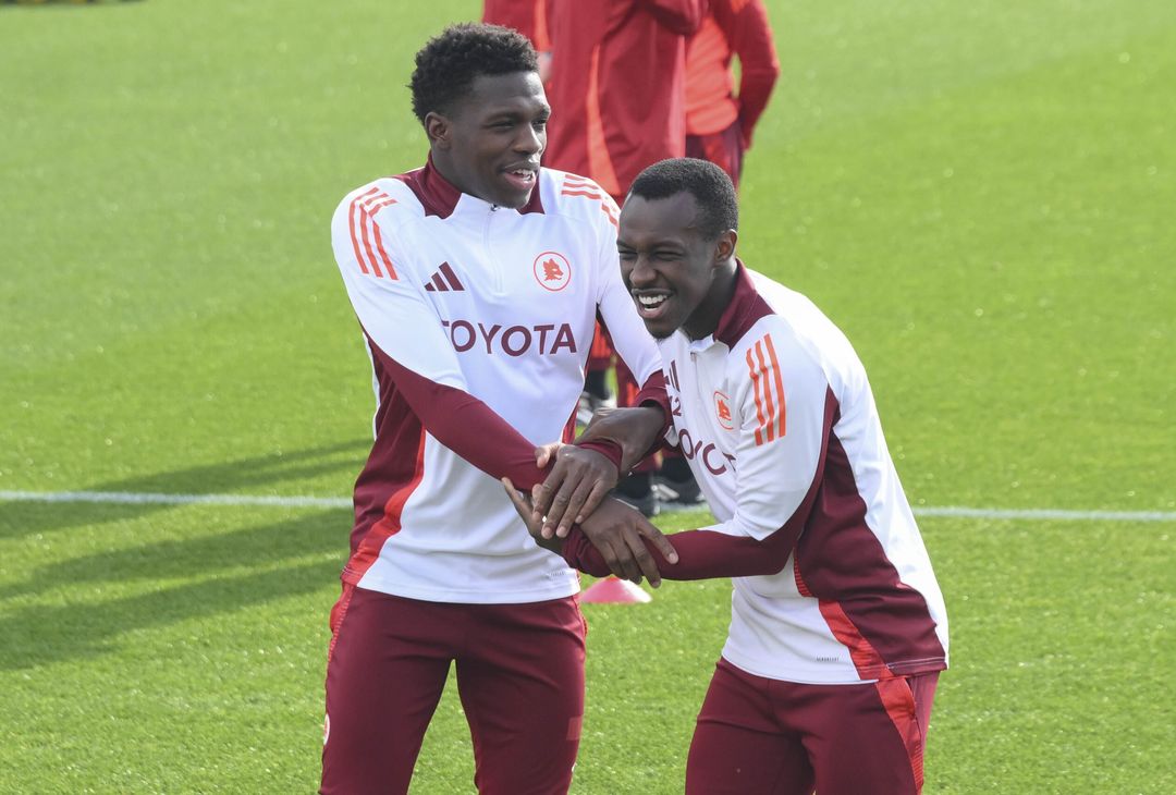 Gourna-Douath, Nelsson e Salah-Eddine: i primi scatti in giallorosso – FOTO GALLERY - immagine 15