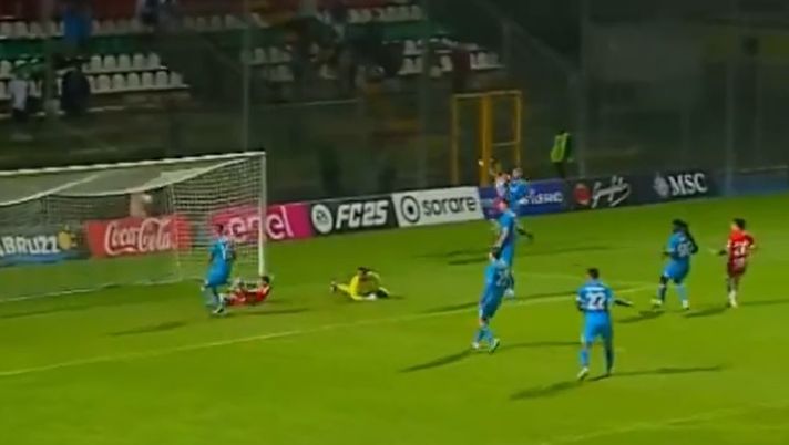 VIDEO Napoli-Girona 0-2: raddoppio degli spagnoli, azzurri in difficoltà VIDEO Napoli-Girona 0-2: raddoppio degli spagnoli, azzurri in difficoltà - immagine 1