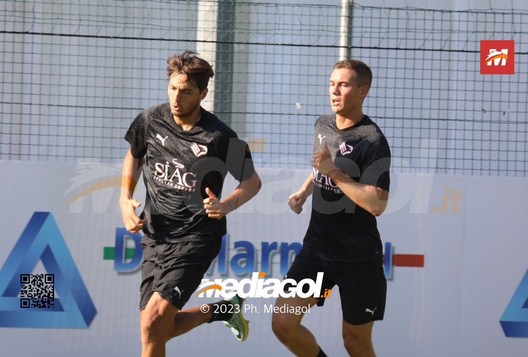 FOTO Ritiro Palermo: il primo allenamento di Brunori e compagni a Ronzone (Gallery) - immagine 34