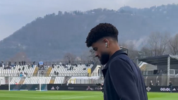 Il Napoli sul campo del Sinigaglia: gli azzurri testano il terreno di gioco