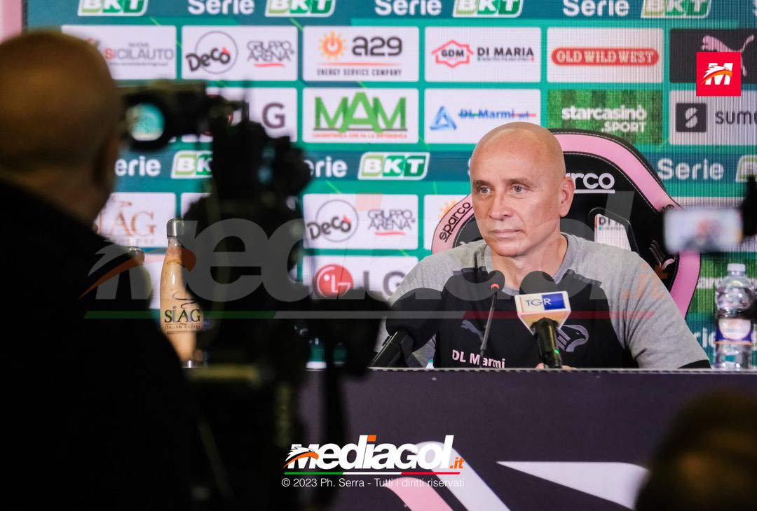 FOTO PALERMO, verso il Parma: la conferenza stampa di Eugenio Corini (GALLERY) - immagine 18