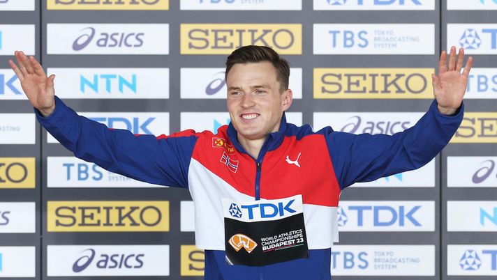 Atletica: impresa di Warholm, corre a torso nudo a -21 - immagine 1