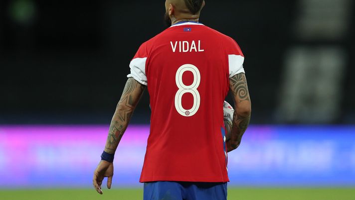 RIO DE JANEIRO, BRASILE - 14 GIUGNO: Arturo Vidal del Cile tiene la palla durante la partita del Gruppo A tra Argentina e Cile all'Estadio Olímpico Nilton Santos, nell'ambito della Copa America Brasile 2021, il 14 giugno 2021 a Rio de Janeiro, Brasile. (Foto di Buda Mendes/Getty Images) Mondiale U20, l’esultanza sui social di Vidal per la vittoria del Marocco contro l’Argentina - immagine 1