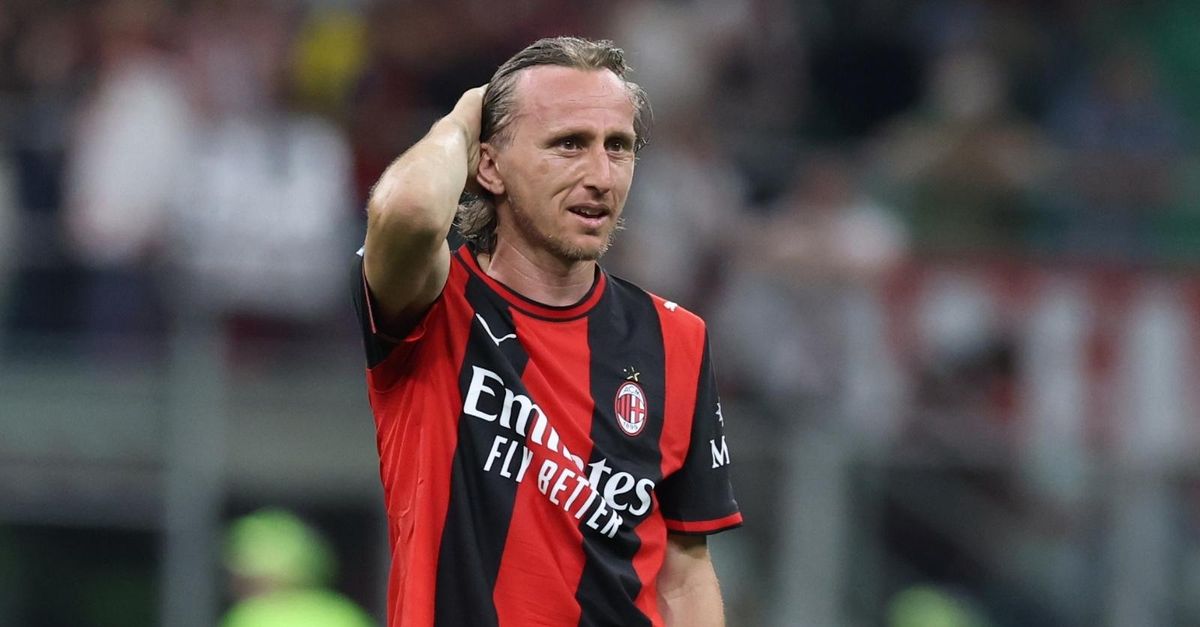 milan cosa far224 modri spunta il clamoroso ritorno al real madrid con mourinho da Pianetamilan.it milan cosa far224 modri spunta il clamoroso ritorno al real madrid con mourinho