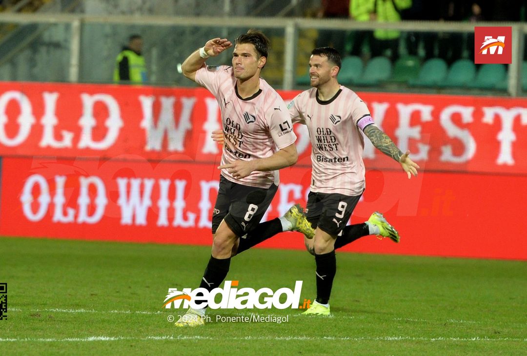 FOTO Palermo-Bari 3-0, 23ª giornata Serie B 2023-2024 (GALLERY) - immagine 35