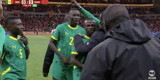Coppa d’Africa: protesta Senegal, lascia il campo. Cucchiaio Brahim Diaz e rigore fallito- immagine 2